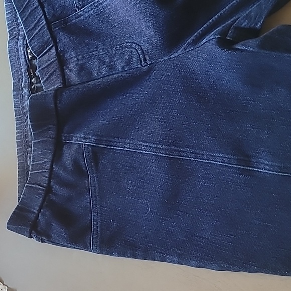 Isaac Mizrahi pull on jeans - size 14 - Picture 5 of 5